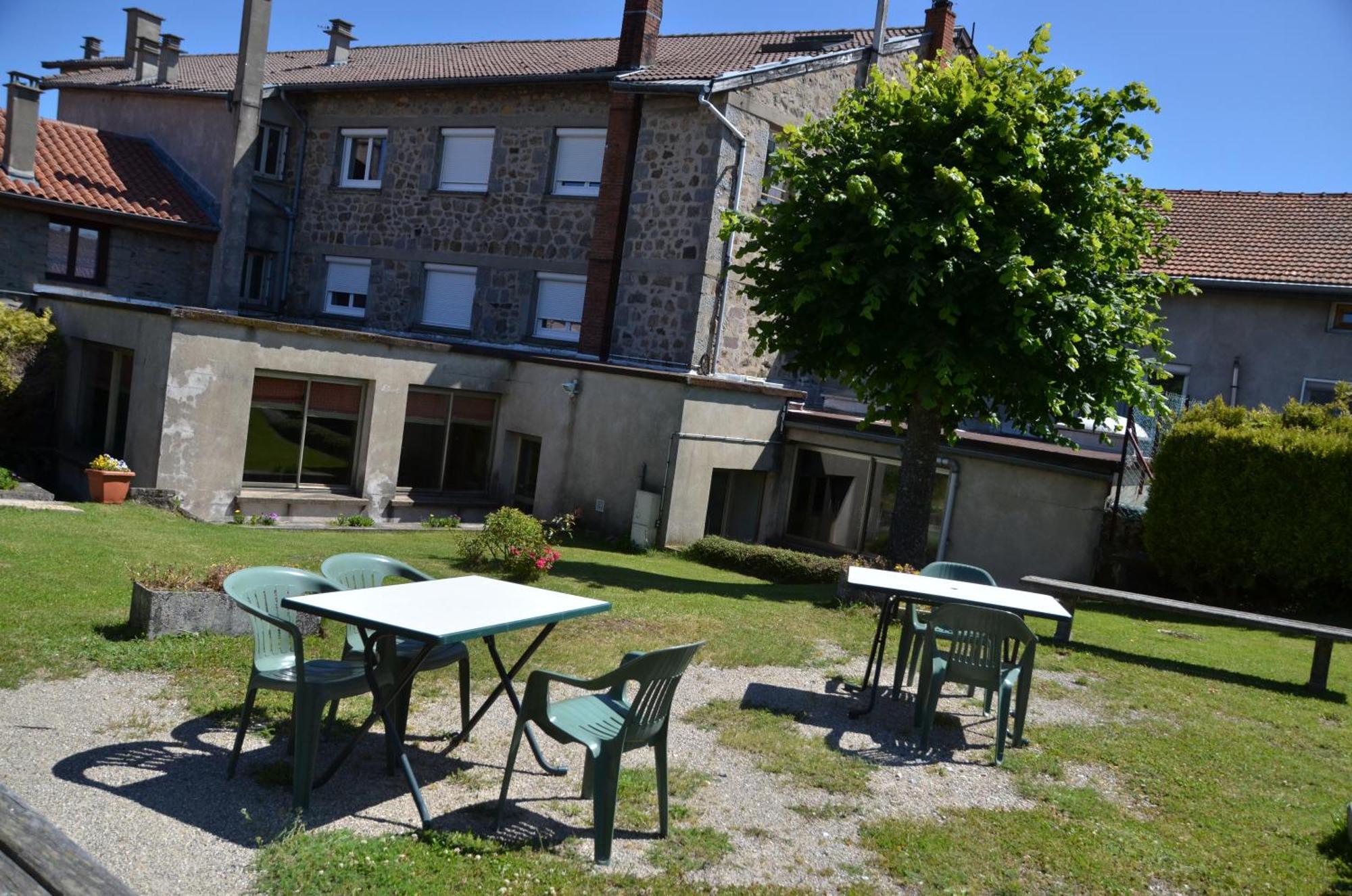 Hotel De France Le Bessat Exterior foto